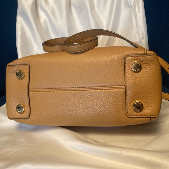 MICHAEL KORS Small Riley Leather Satchel/Crossbody Peanut - Picture 5 of 8